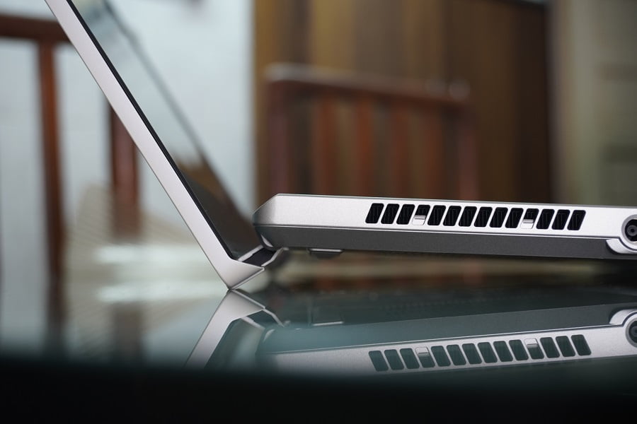 Asus ErgoLift Hinge