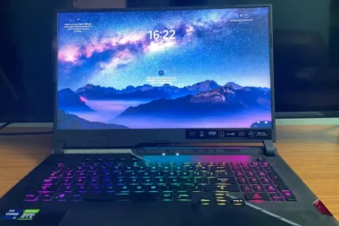 Asus ROG Strix Scar 17 SE 2022 Gaming Laptop Review